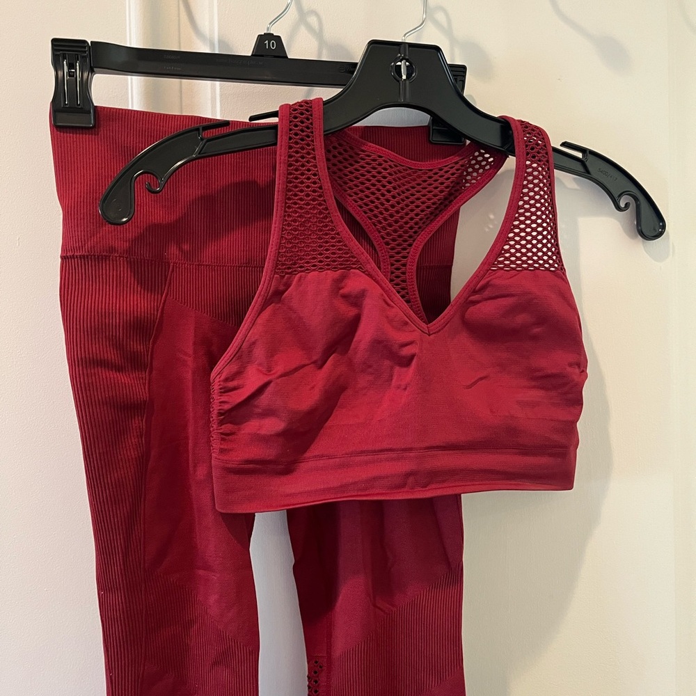 Alala Complete Workout Set - Picture 4 of 9